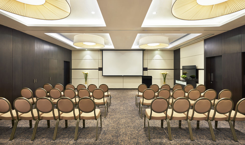 Hyatt Place Al Rigga Residences