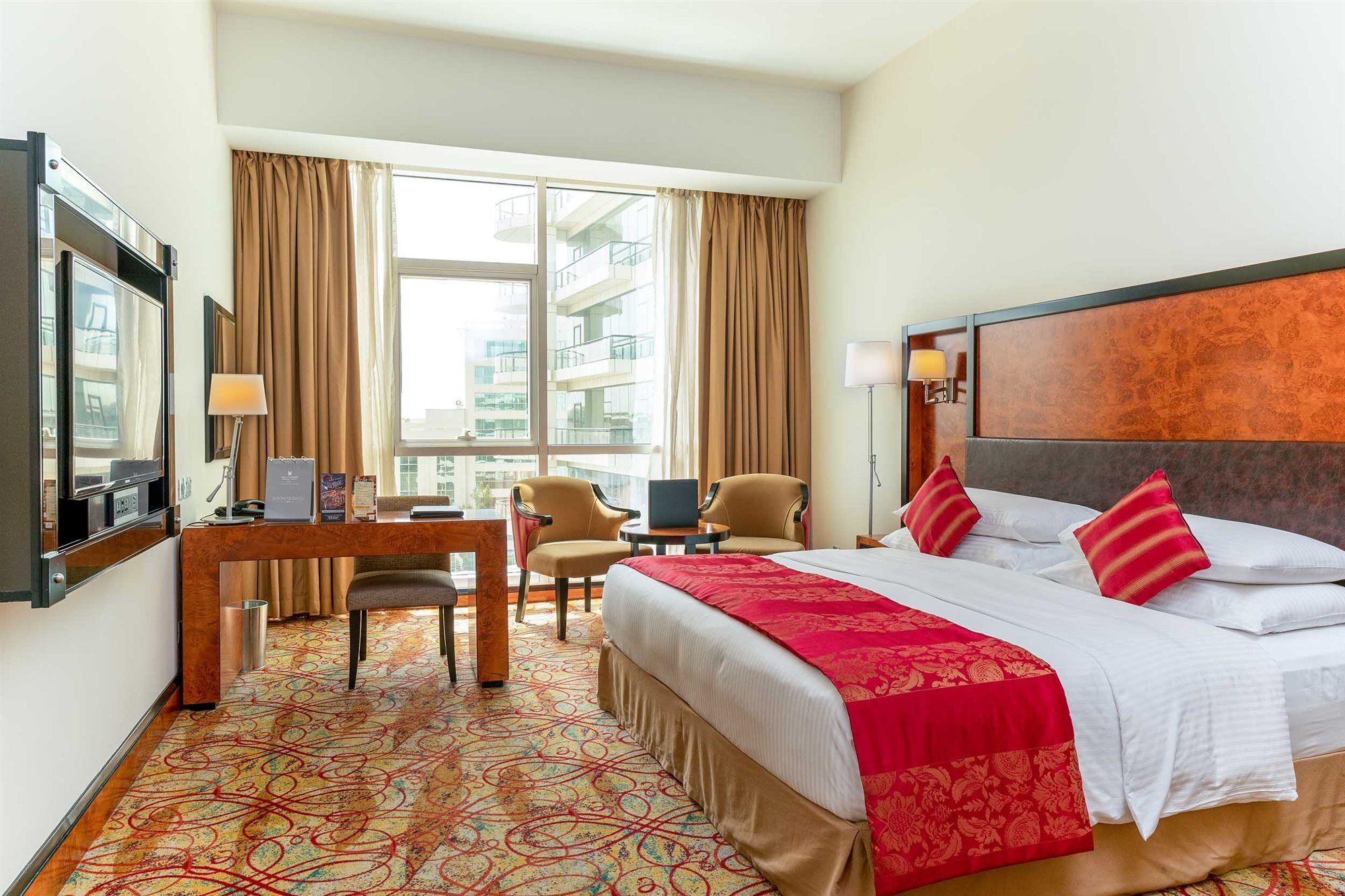 Millennium Airport Hotel 4*