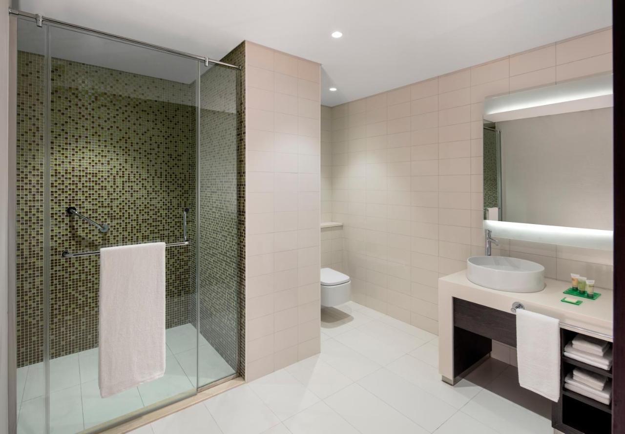 Hyatt Place Jumeirah Residences Hotel