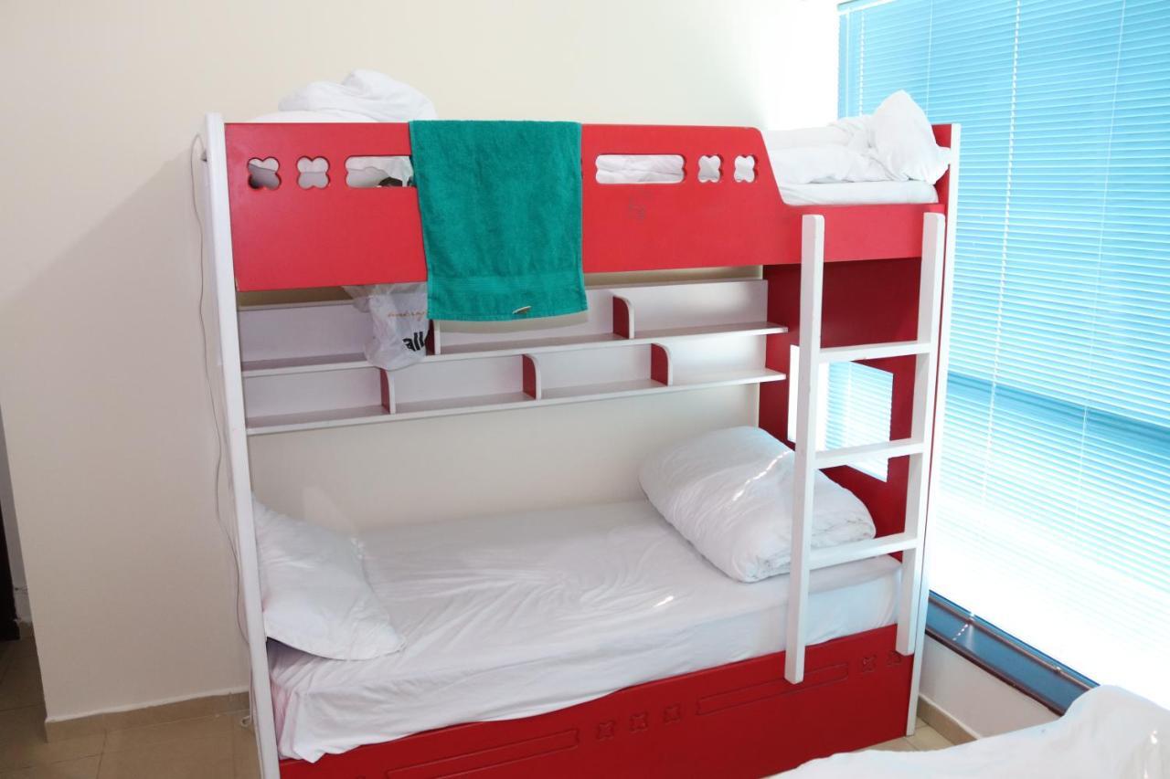 California Albergue Dubai