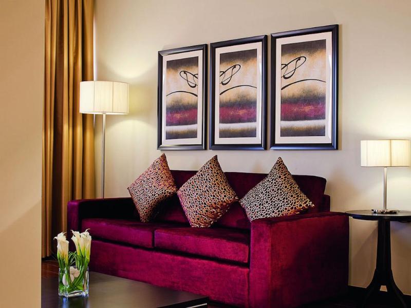 Moevenpick Al Mamzar 5*