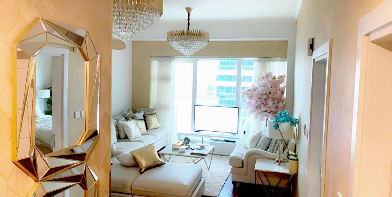 Apartment Damac Heights By Fendi Casa Dubai