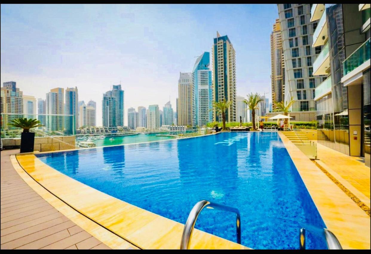 Damac Heights By Fendi Casa Apartment