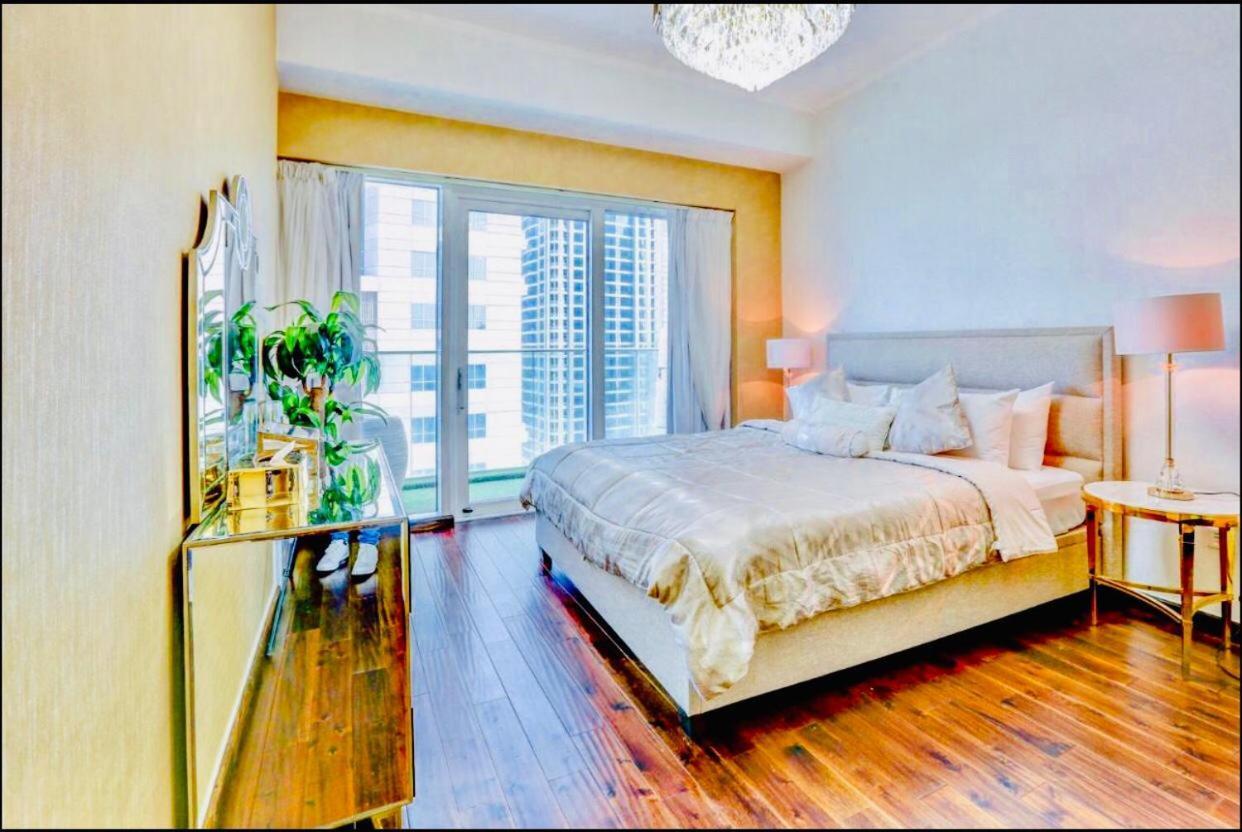 Damac Heights By Fendi Casa * Dubai
