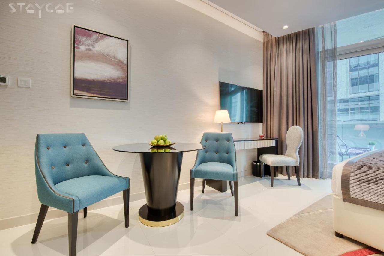 Staycae Upper Crest Apartment *