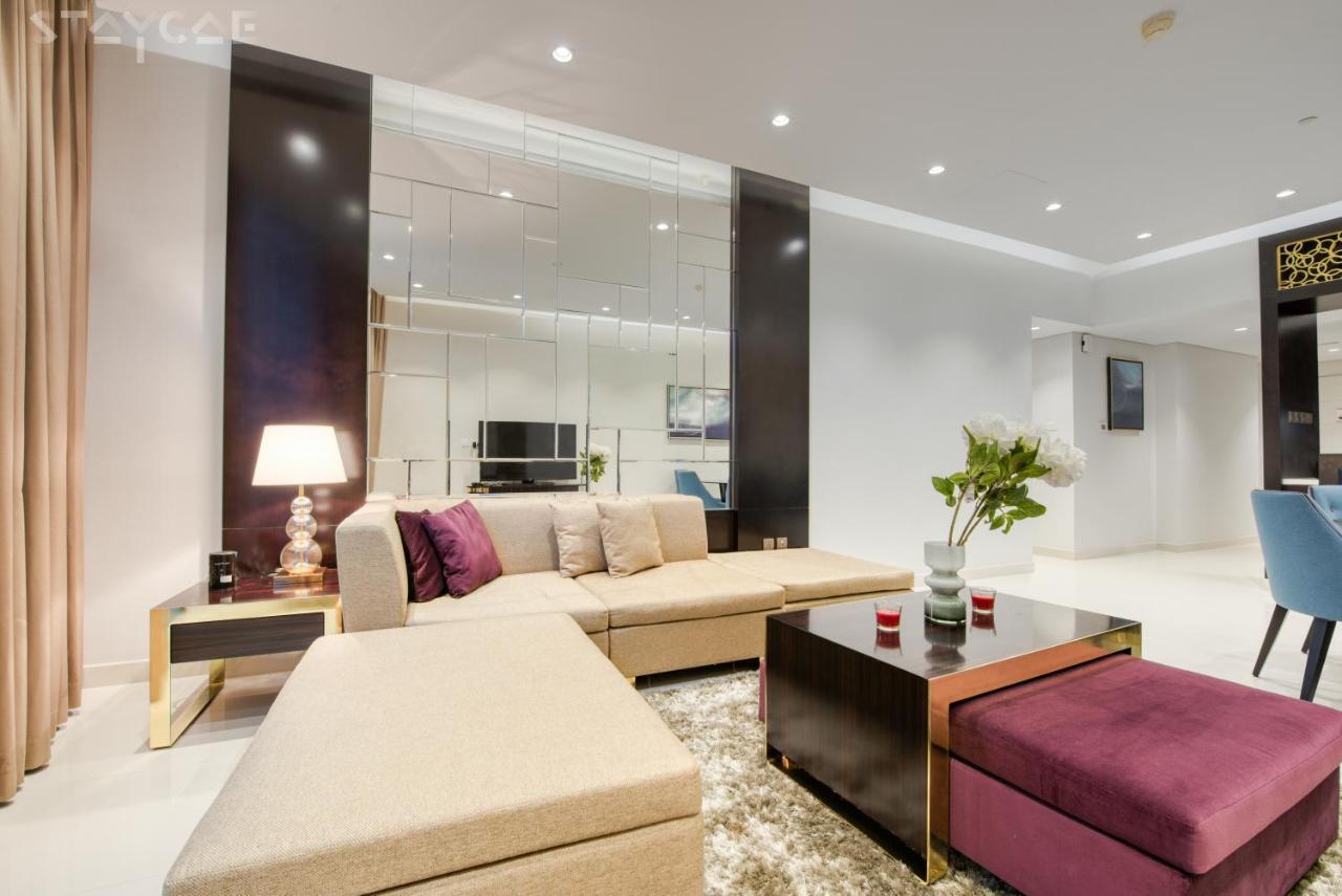 Staycae Upper Crest Apartment *
