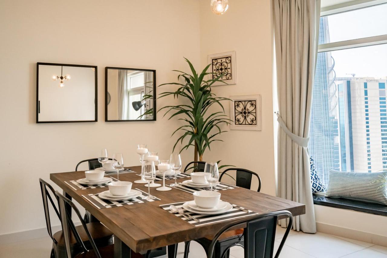 Apartamento Higuests - Designer Apt With Panoramic View Near Burj Khalifa Dubai