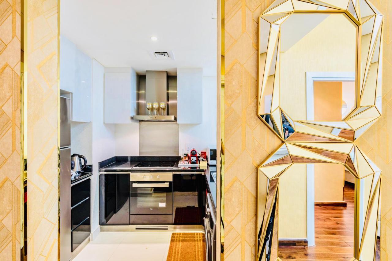Damac Heights By Fendi Casa Apartment Dubai