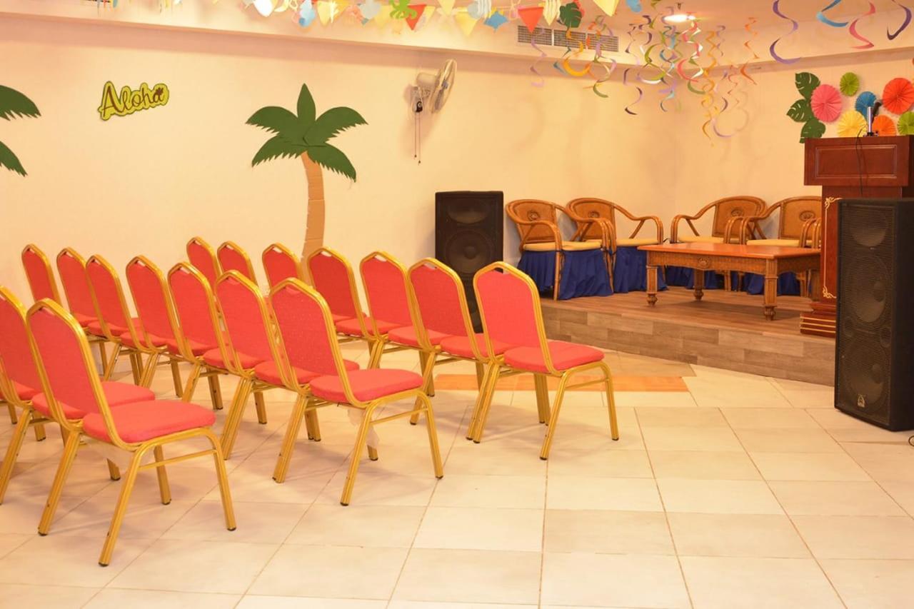 Otel Everest International