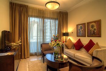 Hotel Al Diar Al Barsha 4*