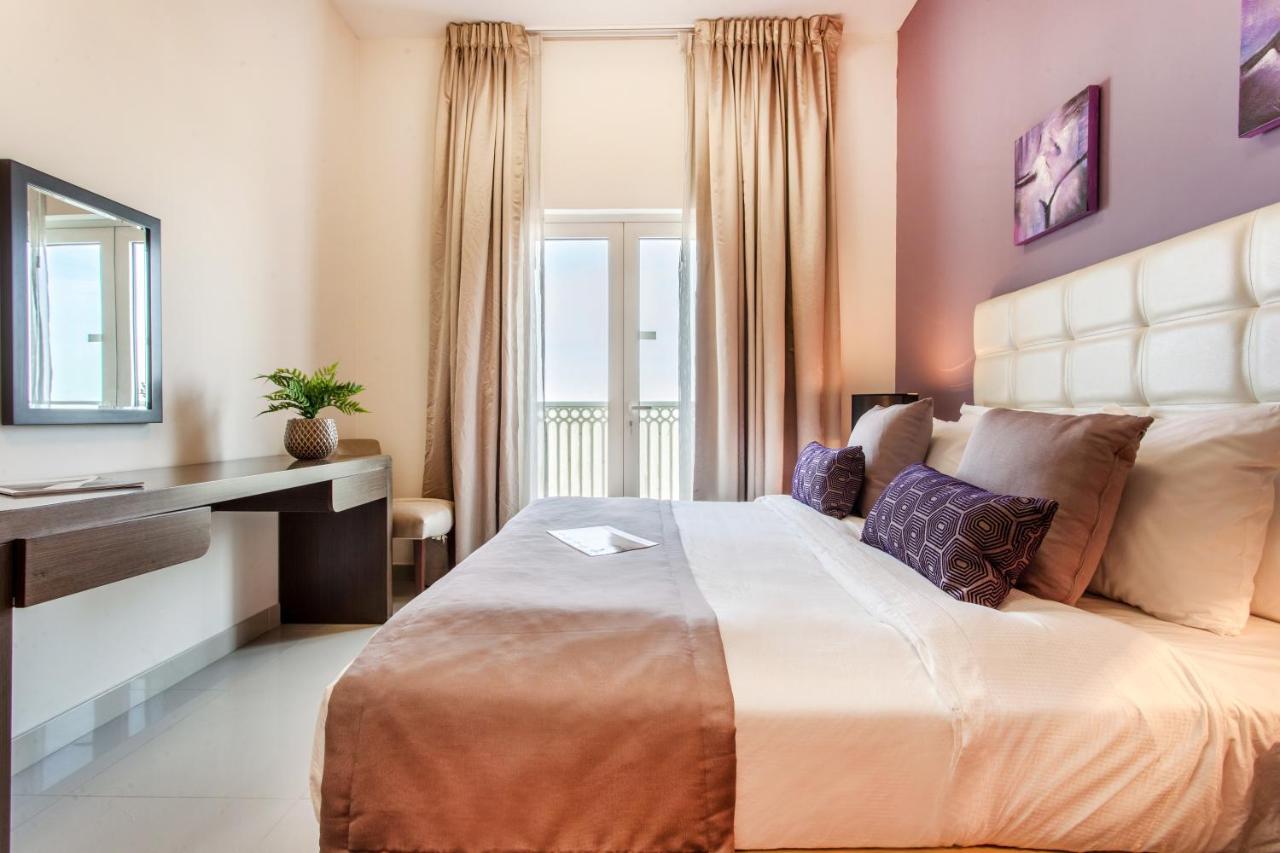 Daire Staycae Homes - Suburbia