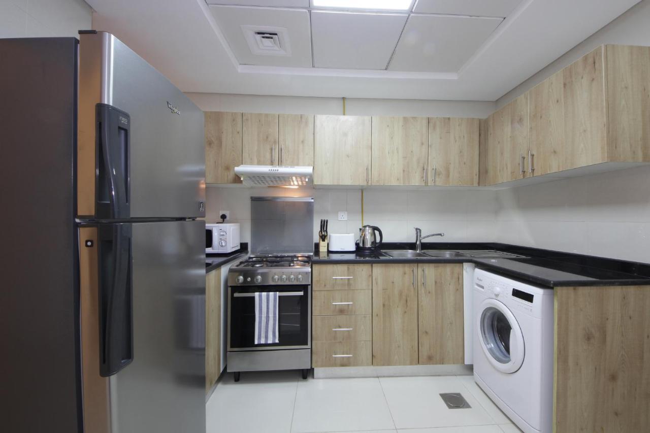 Shh - Luxury 1 Bedroom With Balcony, Marina View, Continental Tower, Marina Apartment