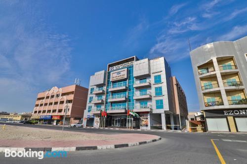 Capital O 384 Telal Apartment