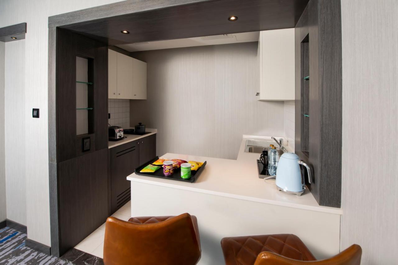 Edge Creekside 4*