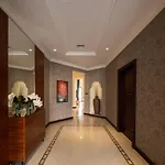 The S Holiday Homes - Luxurious 5 Bedrooms Villa At Palm Jumeirah With Private Swimming Pool And Private Beach Access