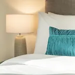 Sparkle Towers 1 - HiGuests
