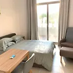 Montrell By Azizi - 5 Mins From The Festival Plaza Mall And 12 Mins From Dubai Marina