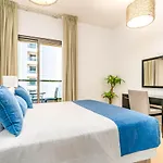 Livein Holiday Homes - Jbr
