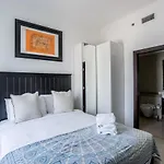 Higuests - Exceptional Apt With Furnished Terrace By The Sea