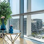 Higuests - Stunning Family Size Apt With Panoramic Views