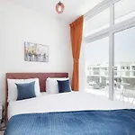 Amazing 3 Bhk Villa 25 Minutes From The Expo