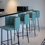 Blue Dream Apartment With Harbour View In Marina