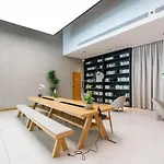 Ultimate Stay / 4 Beds / Burj Khalifa View / Ultra Modern / Business Bay