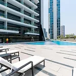 Ultimate Stay / 4 Beds / Burj Khalifa View / Ultra Modern / Business Bay