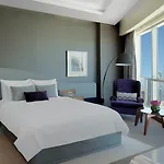 Radisson Blu Hotel, Dubai Waterfront
