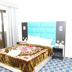 Dream Square Hotel