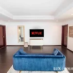 Lux The Luxury Sunny Shores Palm Villa