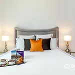 Dream Inn Apartments - Burj Residences Burj Khalifa View
