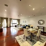 Signature Living Resort Apartments With Private Beach And Laguna Pool , Palm Jumeirah