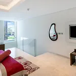 Fam Living - Sarai Beach Villas - Palm Jumeirah - Families Only