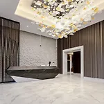Lusso Hometels J One Business Bay