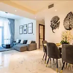 Amna Tower With A Beautiful View And A Chic Style