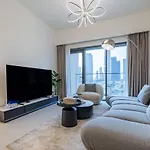 Downtown, Dubai Burj Royale 2 Bdr Apartment Full Burj - Khalifa View