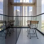Beautiful 1Br W/Golf Views - Damac Hills