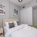 Aya Boutique - Aqua Canal One-Bedroom Retreat At Zada Tower