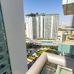 Deluxe One Bedroom Apartment For Rent In Dubai Al Barsha South