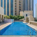 Luxury Oasis 2 Bed In Downtown 7 Mins To Dubai Mall