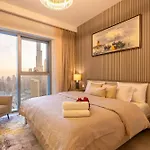 Super Luxury Elevated 2 Bedroom Full Burj Khalifa View