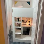 Cozy Loft Partition Room In Barsha Heights