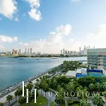 Lux The Palm Burj View Suite