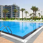 Classic 1Br At Mag 510 Dubai South By Deluxe Holiday Homes