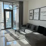 Amna Tower With A Beautiful View And A Chic Style