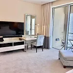 Fashion Avenue Dubai Mall Residences - Studio With Balcony