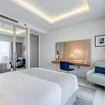 Globalstay Damac Towers By Paramount In Business Bay