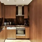 Maison Privee - Glamourous Apt With Sea Views At Five Palm