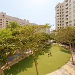 Maison Privee - Elegant Coastal Apt On Palm Jumeirah